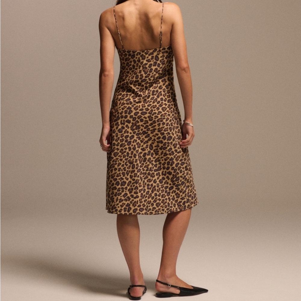 Abercrombie & Fitch midi leopard slip dress - Picture 4 of 4